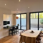 Completely Renovated Apartment